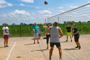 Na Volejbalovom turnaji  v Orávke opäť bodovali mladé tímy.